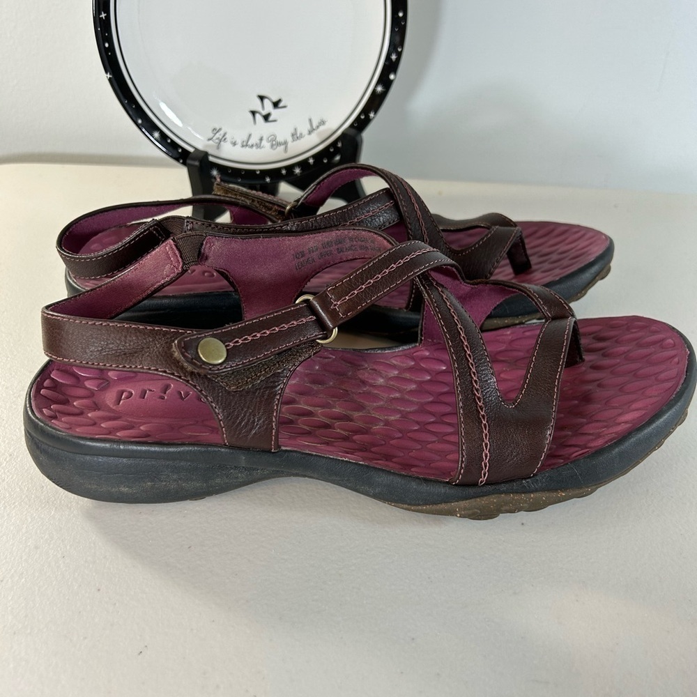 Privo by Clark’s leather sandals size 9.5 great condition